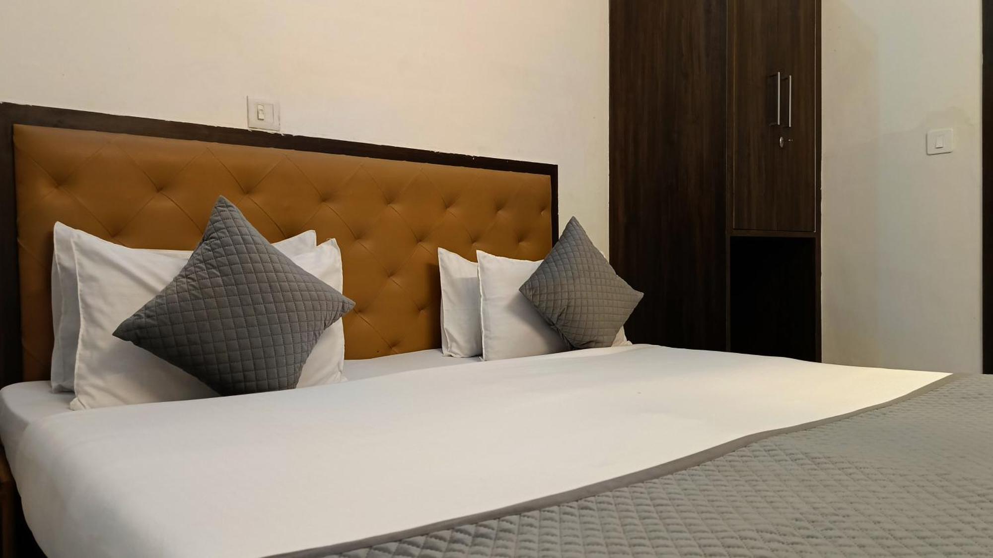 Hotel Shyam Palace India Agra Agra  Zewnętrze zdjęcie
